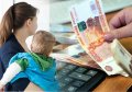 Многодетные семьи Архангельской области поддерживают региональным материнским капиталом